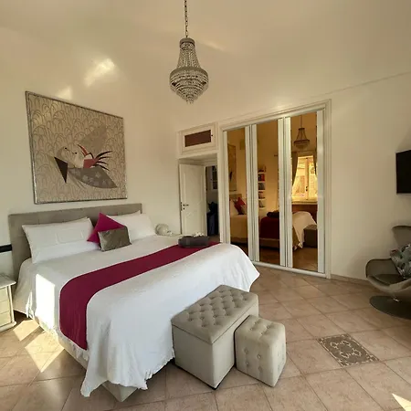 Marvelous Sea View Apartment Capri