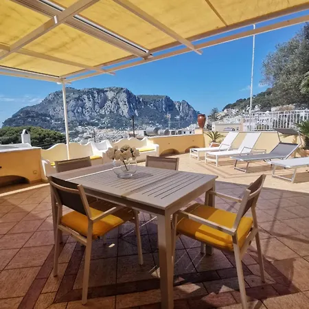 Apartment Marvelous Sea View Capri