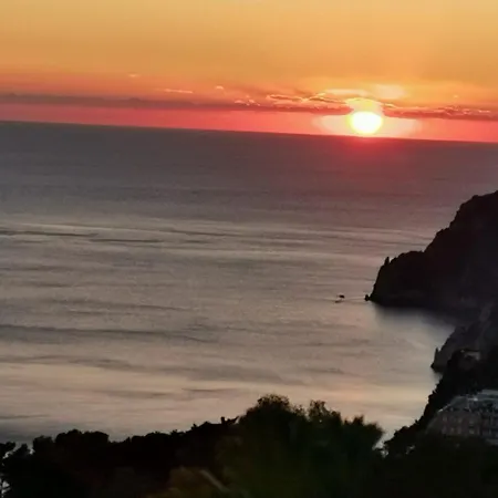 Marvelous Sea View Lejlighed