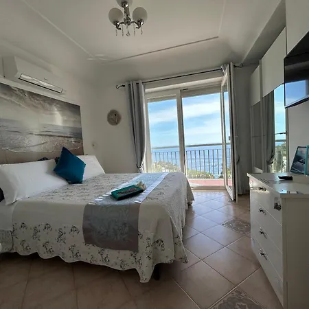 Marvelous Sea View Lejlighed